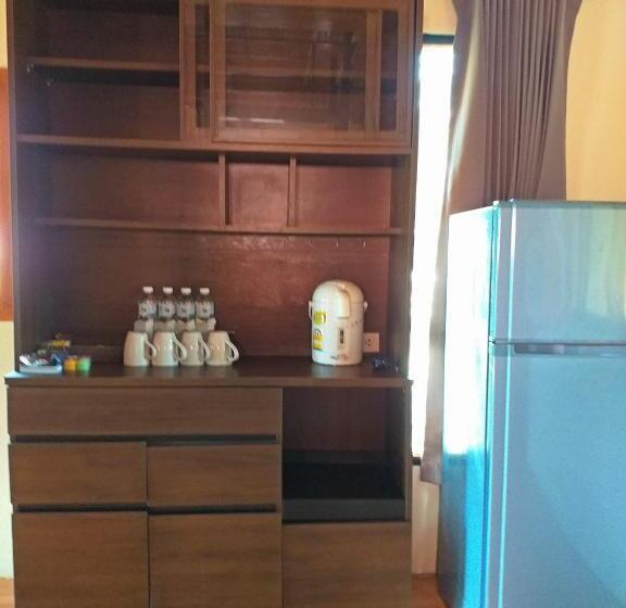 Семейный Номер, The Ford Sunset Beach Resort