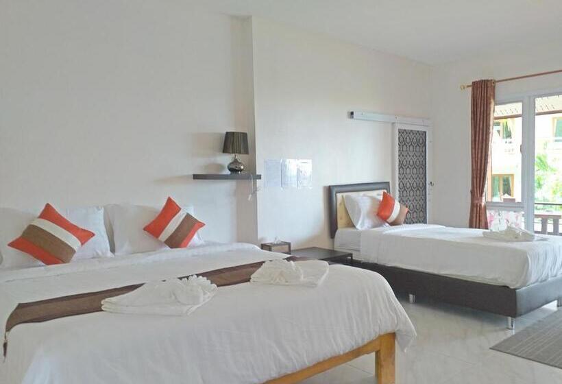 Трехместный Номер Deluxe, The Ford Sunset Beach Resort