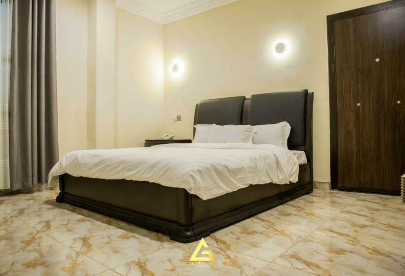Номер Superior, George Vee Hotel Ltd