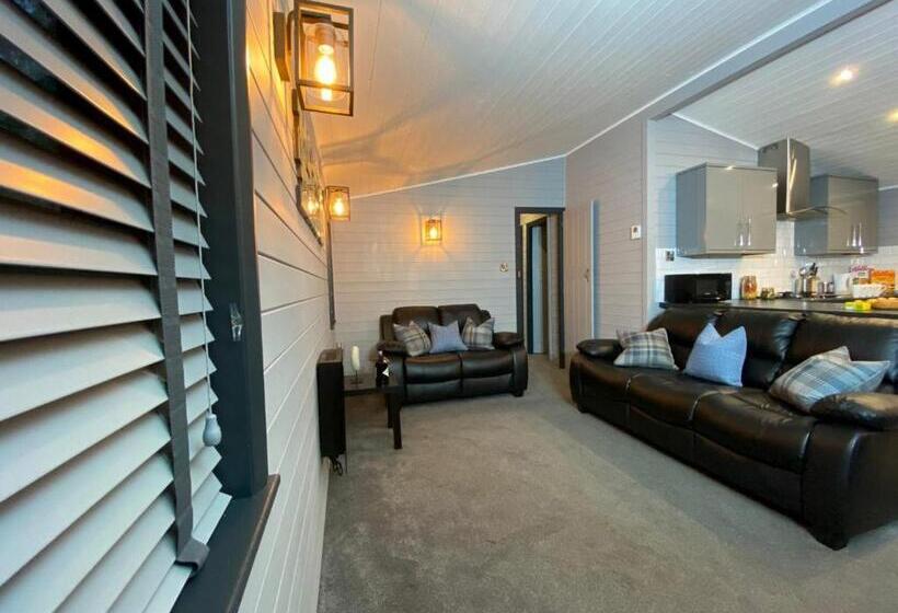 Дом 3 Спальни, Ogwen Bank Caravan And Lodge Park