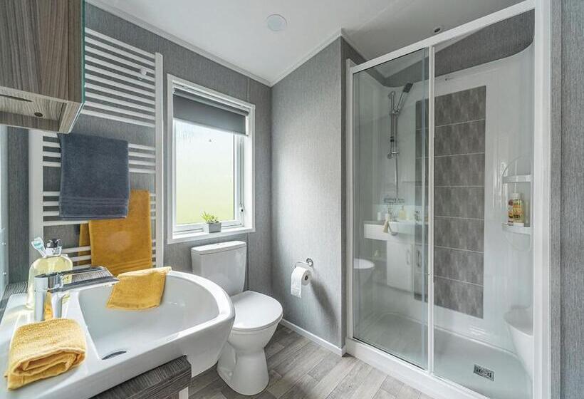 Дом 4 Спальни, Ogwen Bank Caravan And Lodge Park