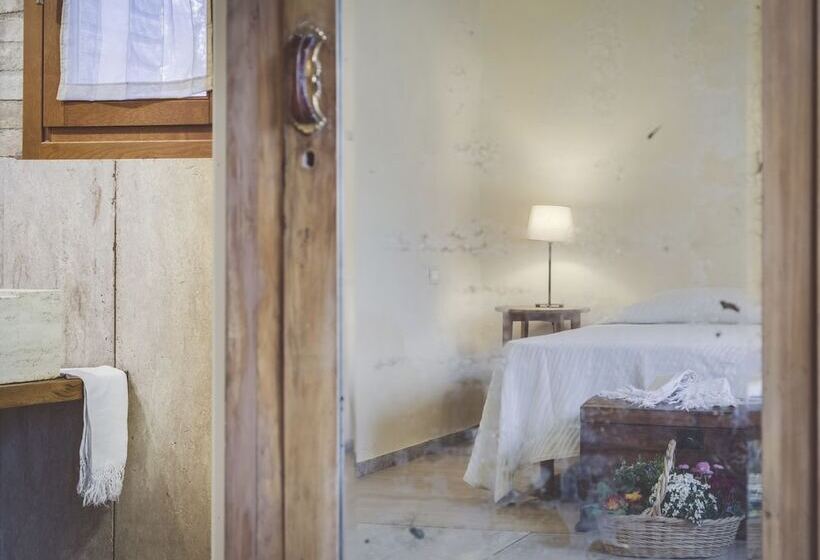スタンダードスタジオ, Agriturismo Le Canterie