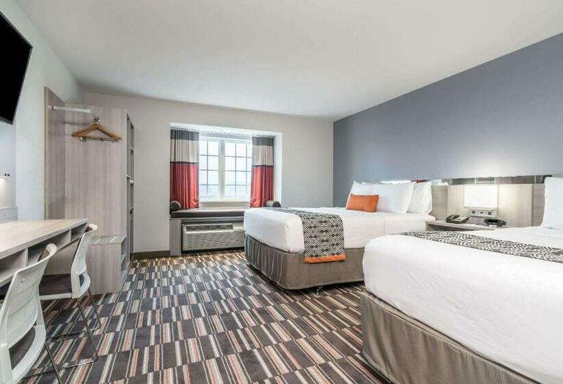 Номер Стандарт Адаптированный для Инвалидов, Coratel Inn & Suites By Jasper Rochester