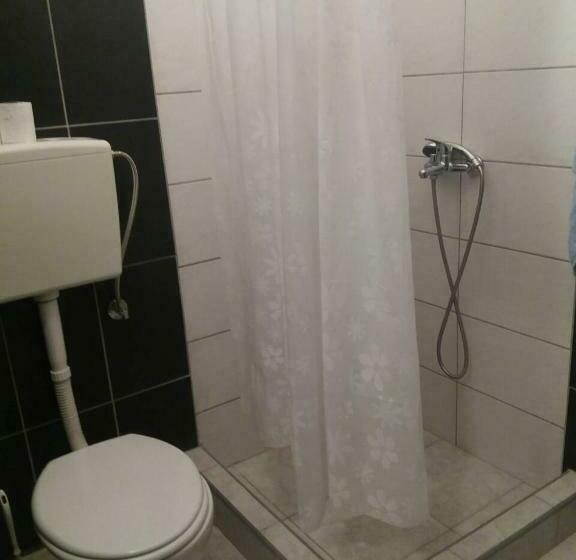 اتاق لوکس, Rooms Adrijana