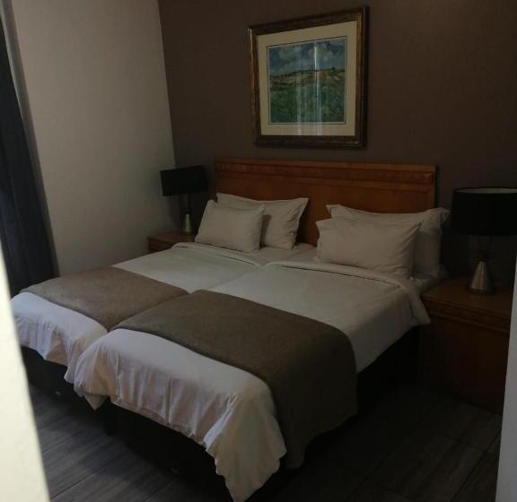Номер Economy, Airport Inn And Suites