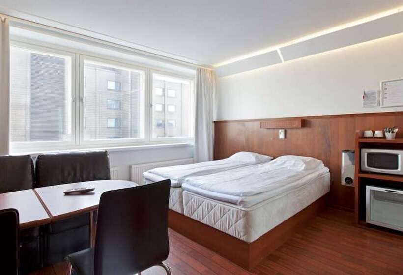 Perhehuone, Omena Hotel Jyväskylä