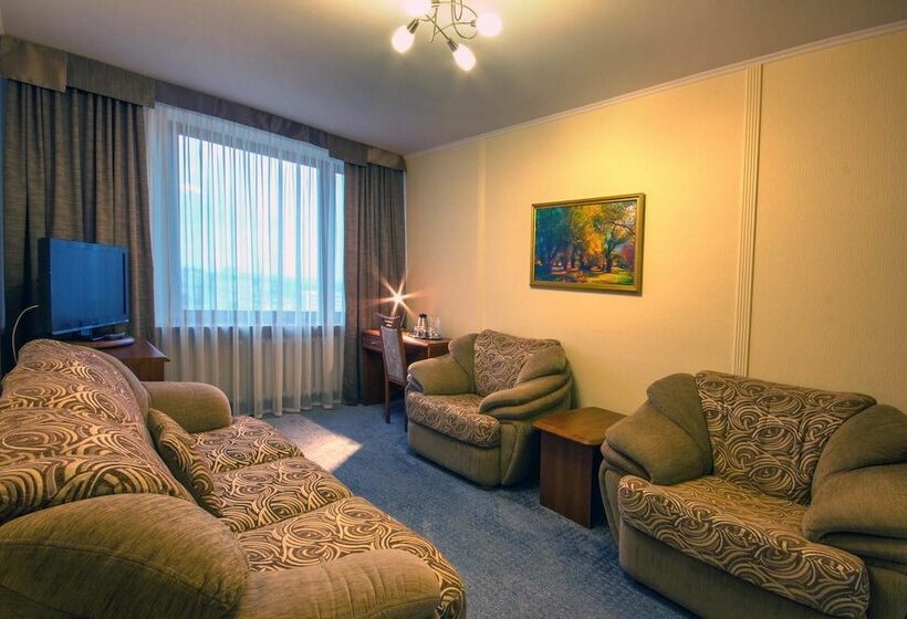 스위트, Tourist Minsk