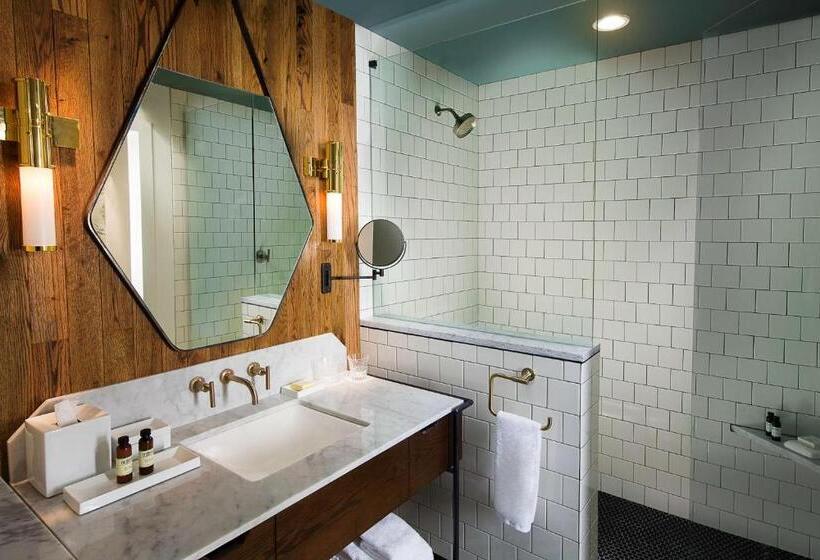 Номер Стандарт 2 Двуспальные Кровати, Thompson Nashville, By Hyatt