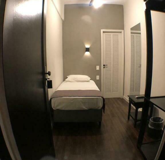 اتاق استاندارد یک نفره, Hostel Carabelas   Proximo A 25 De Março E Brás