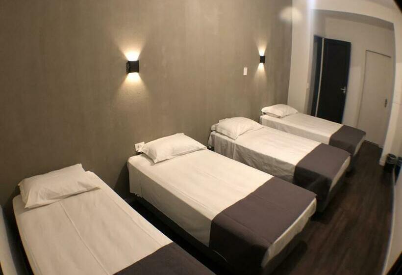 اتاق استاندارد چهار تخته, Hostel Carabelas   Proximo A 25 De Março E Brás
