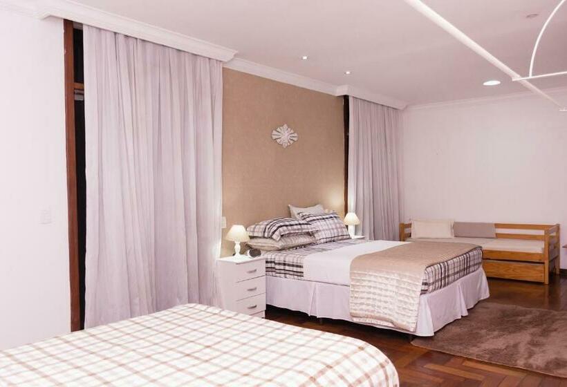 Четырехместный Номер Deluxe, Hospedaria Casa Real