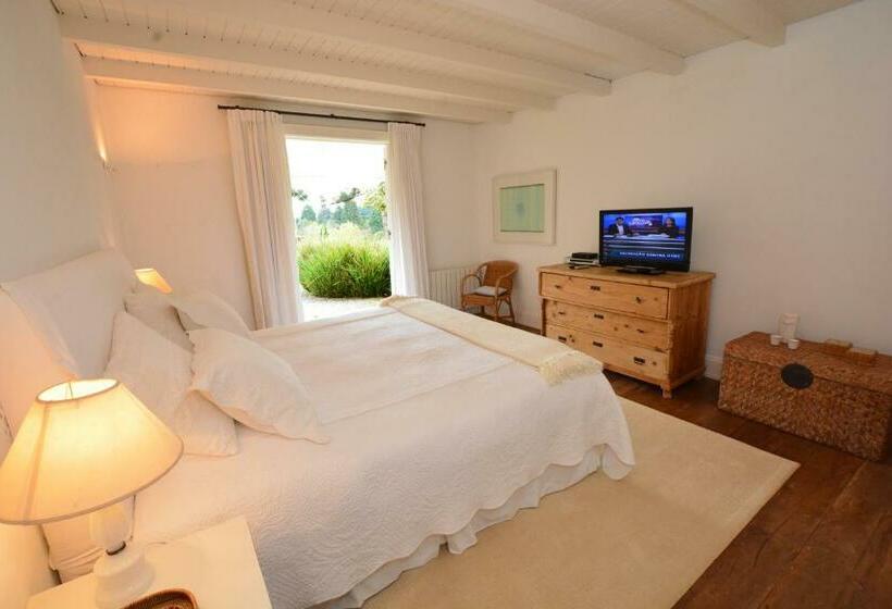 Люкс Премиум, Roots Resort
