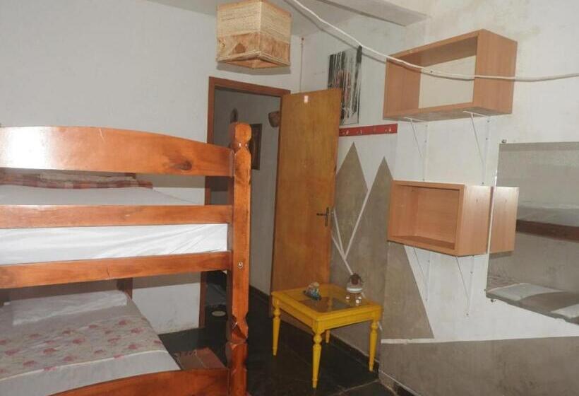 اتاق استاندارد با سرویس بهداشتی مشترک, Rio Surf House Hostel E Pousada