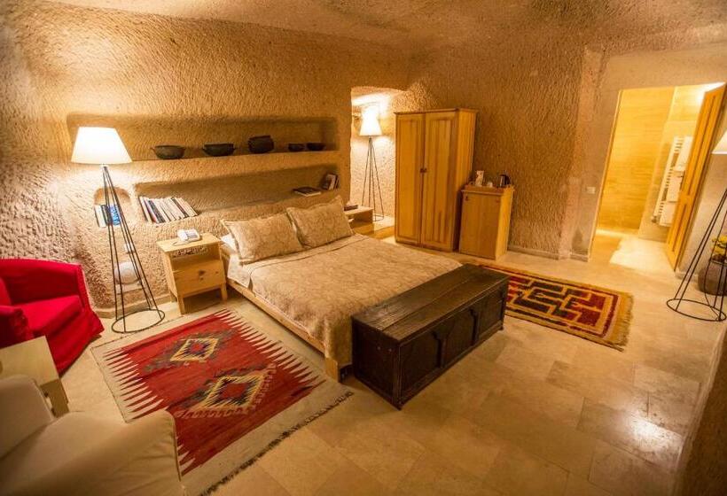 Номер Премиум, Kistar Cave