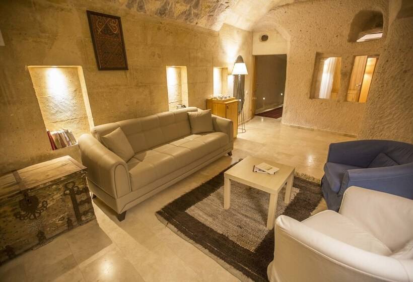 Family Suite, Kistar Cave