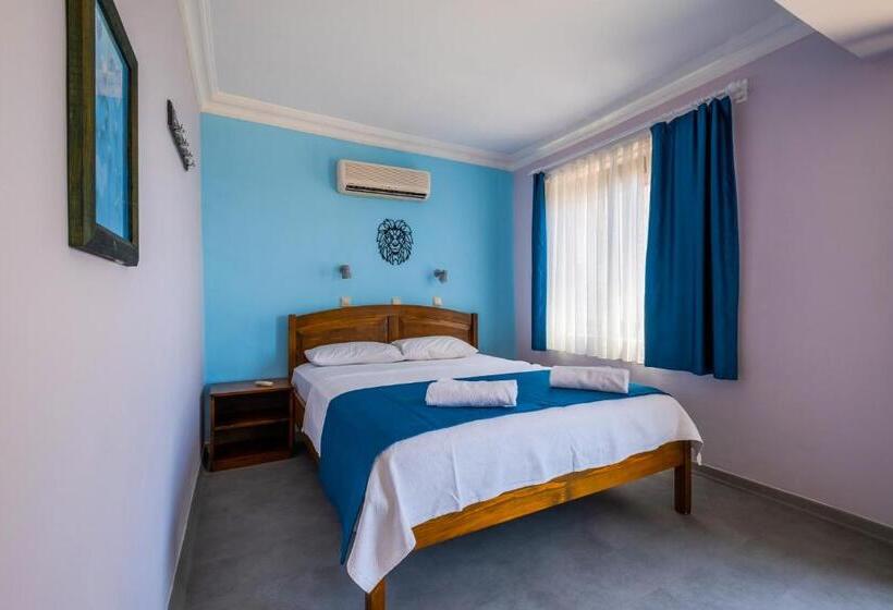 Chambre Familiale Vue Mer Latérale, Selim Pansiyon   Adults Only