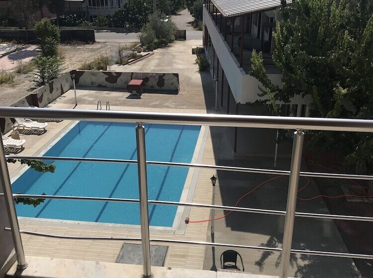 Четырехместный Номер Стандарт, Anatolia