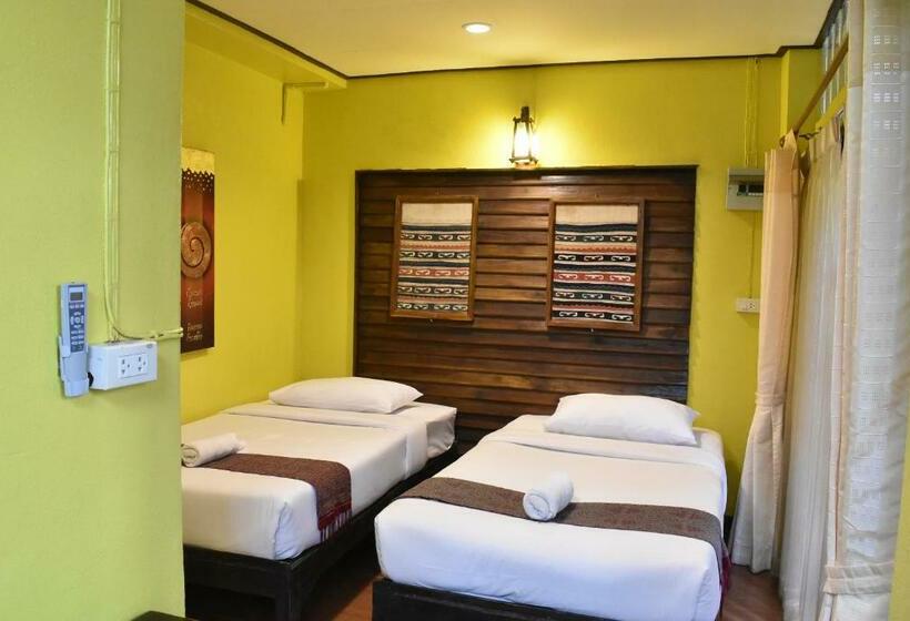 Номер Стандарт, Baanfai Guesthouse Chiangkhong