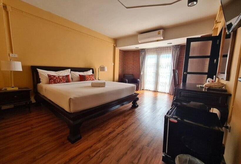 Номер Deluxe, The 8 Factory Hotel Phitsanulok