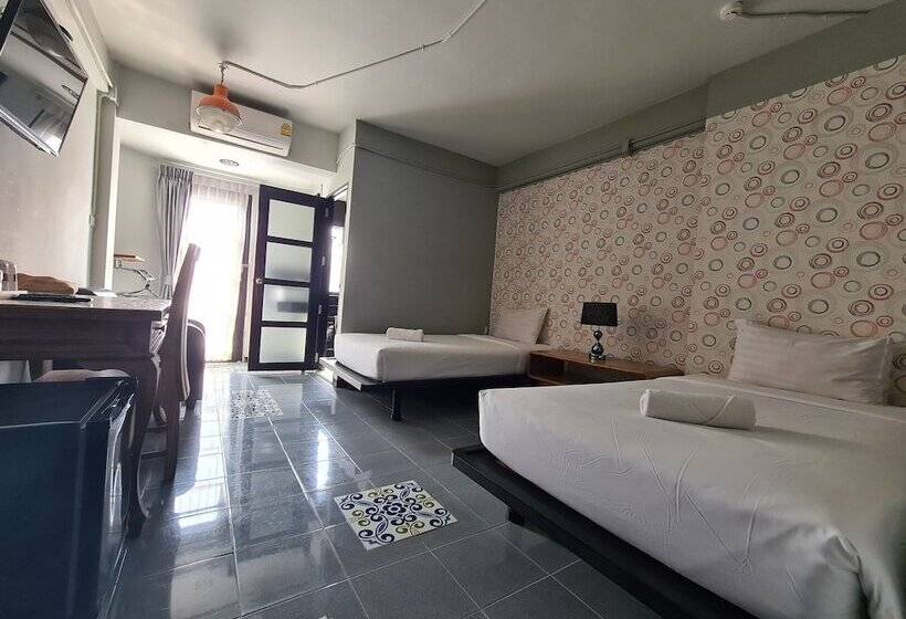Номер Стандарт, The 8 Factory Hotel Phitsanulok