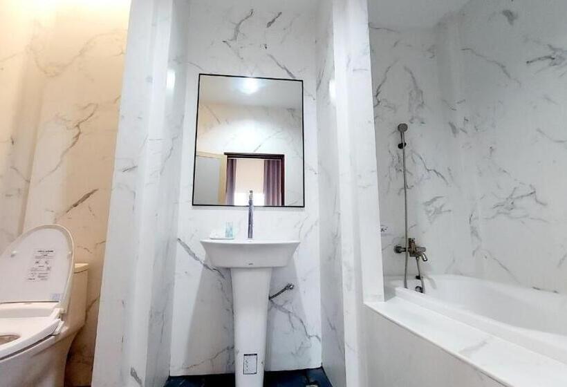 سوئیت 2 خوابه, J Park Hotel   Sha Extra Plus