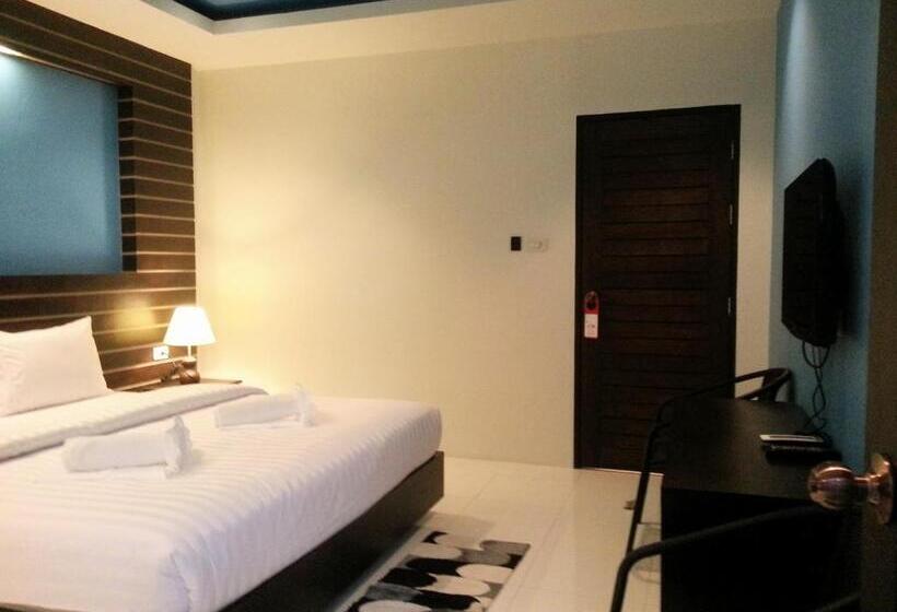 Deluxe-huone, Purimas Resortel