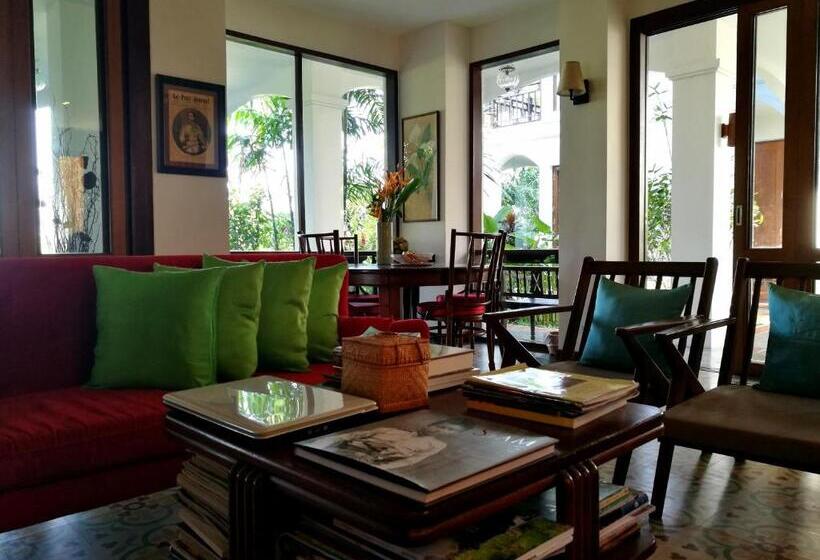 اتاق استاندارد با چشم‌انداز کوهستان, Villa Albizia, Chiang Mai