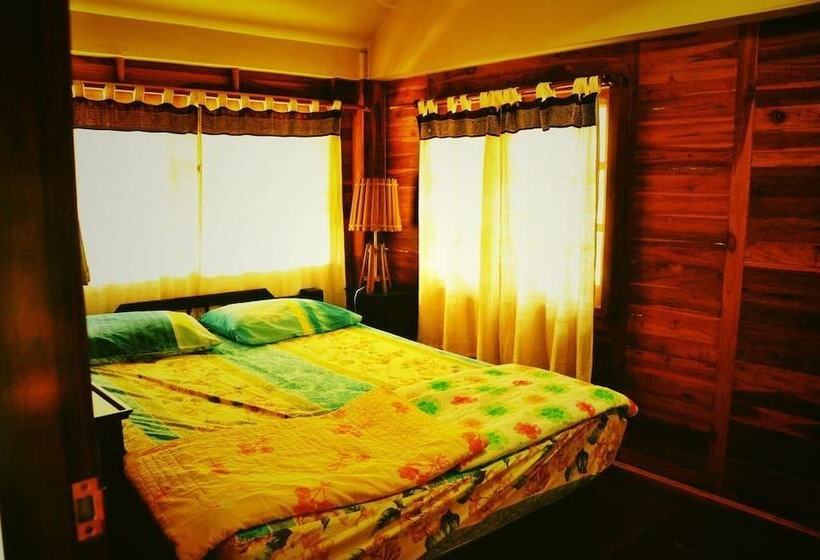 家庭间, Kaengkrachan Riverside Resort