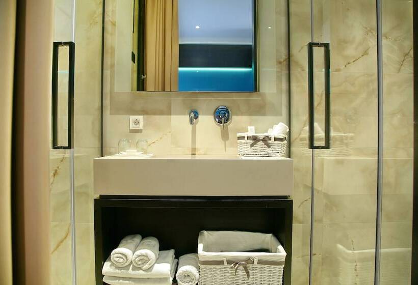 اتاق استاندارد, Maccani Luxury Suites