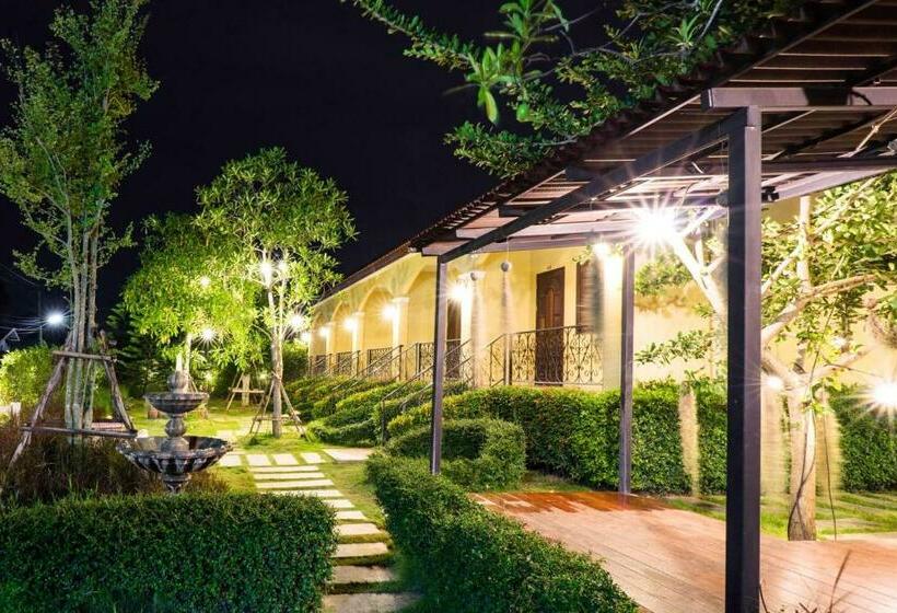 스탠다드 룸 산 전망, Sierra View Resort
