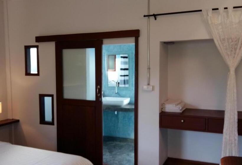 经典四人房间, The My Home Resort
