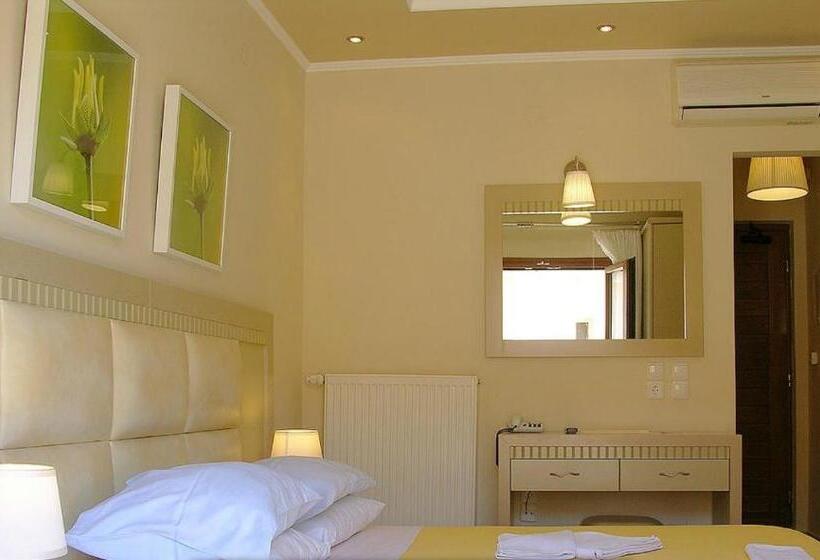 استودیو استاندارد با چشمانداز دریا, Utopia