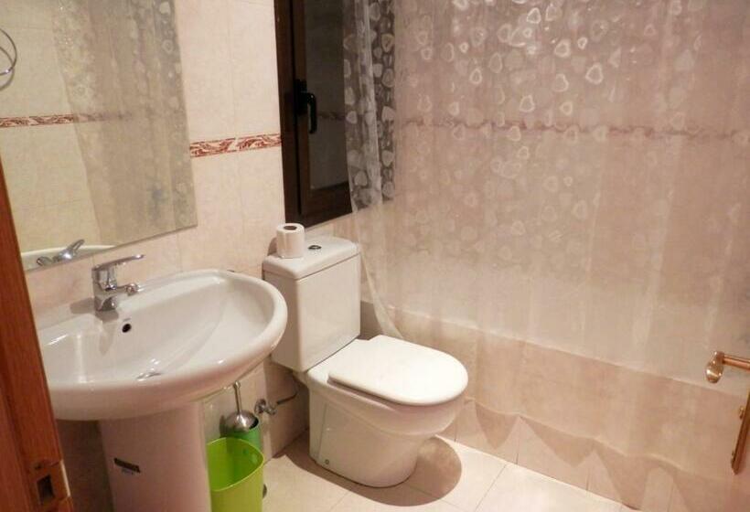 آپارتمان 1 خوابه, Apartamentos Pantebre 3000