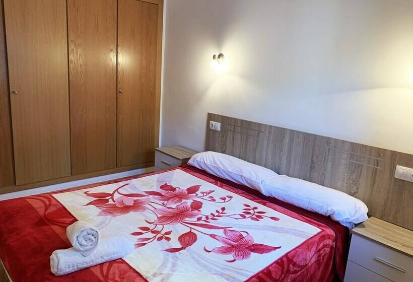آپارتمان 2 خوابه, Apartamentos Pantebre 3000