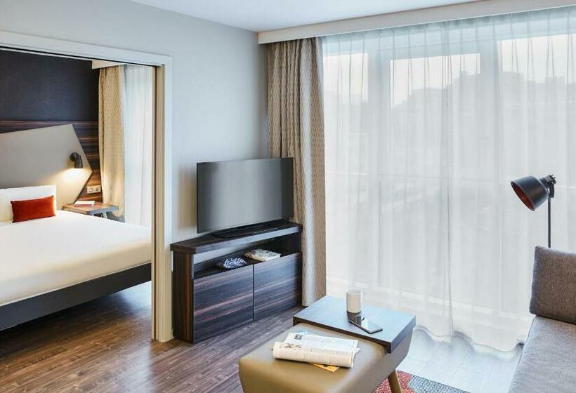 Апартаменты 1 Спальня, Aparthotel Adagio Edinburgh Royal Mile
