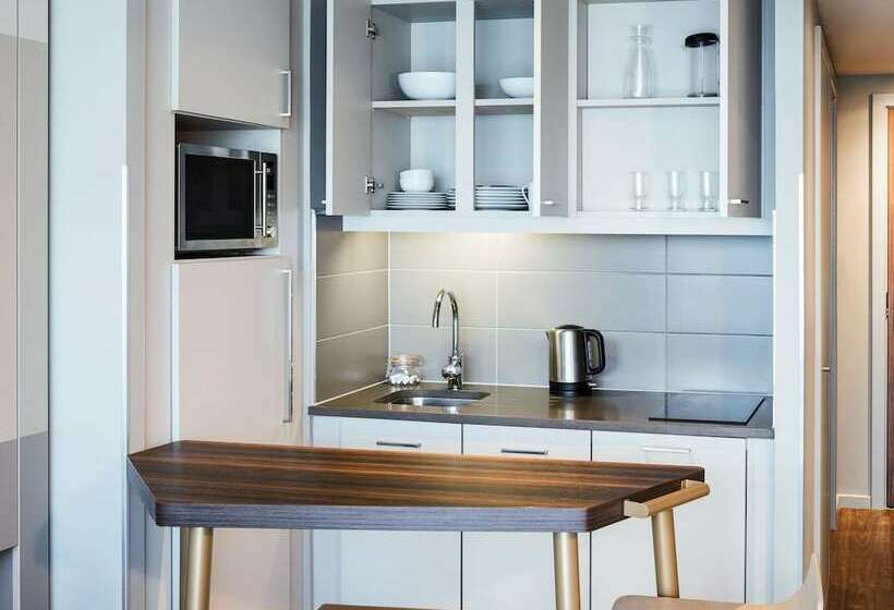 Студия Стандарт Двуспальная Кровать, Aparthotel Adagio Edinburgh Royal Mile