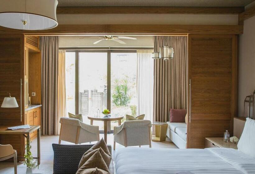 Номер Стандарт с Террасой, Jumeirah Al Naseem Dubai