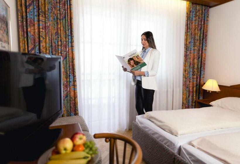 Номер Комфорт, Komfort Hotel Stockinger