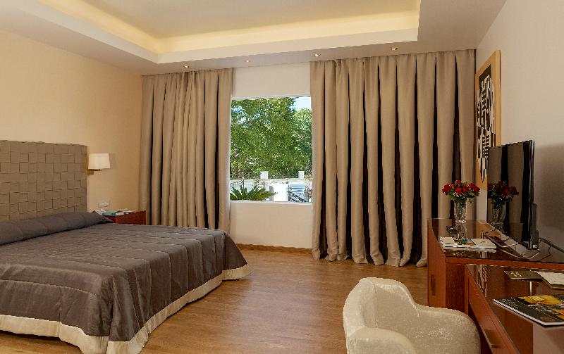 디럭스 스위트, Theoxenia Residence