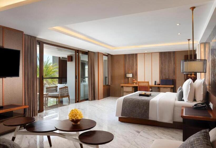 سوئیت با چشم‌انداز دریا و هیدروماساژ, The Bandha Hotel & Suites