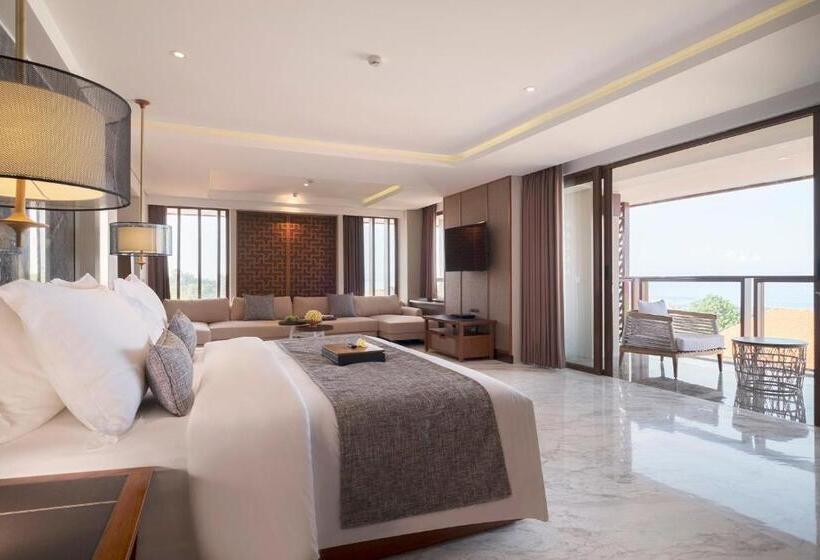 Люкс с гидромассажем, The Bandha Hotel & Suites