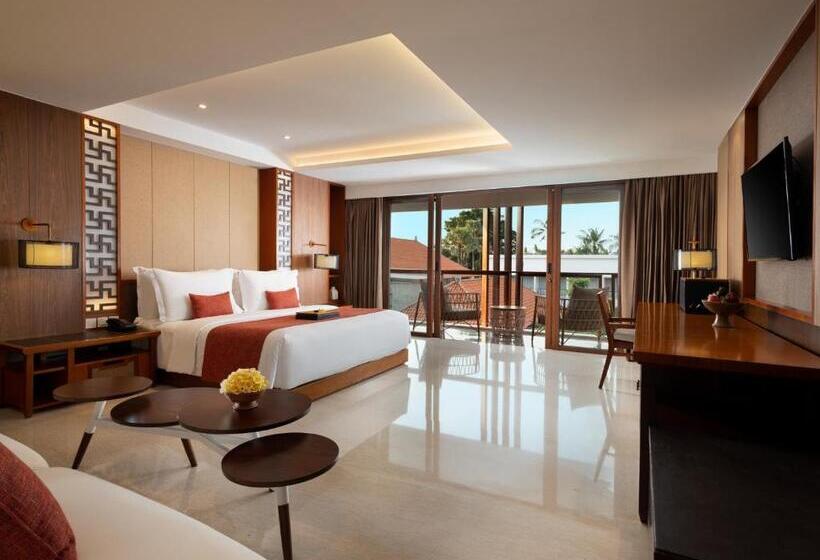 سوئیت جونیور با تراس, The Bandha Hotel & Suites
