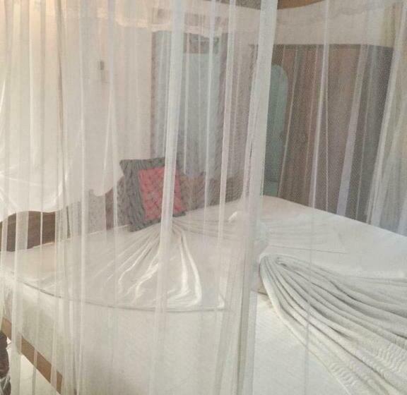 Номер Стандарт, Damith Guest House