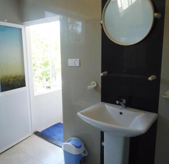 اتاق لوکس خانوادگی, Sky Garden Mini