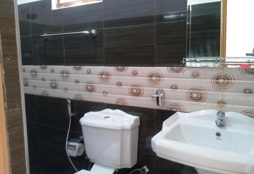 اتاق لوکس, Sky Garden Mini