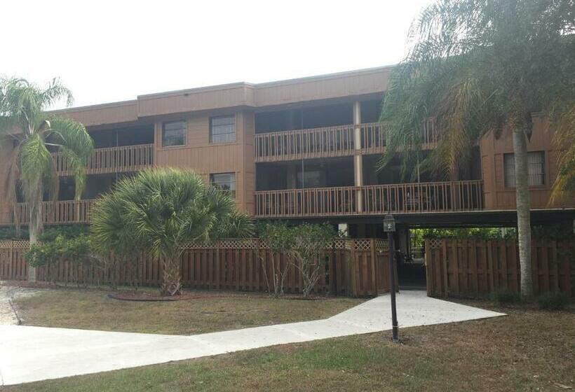 침실 2개 스위트, Charlotte Bay Resort