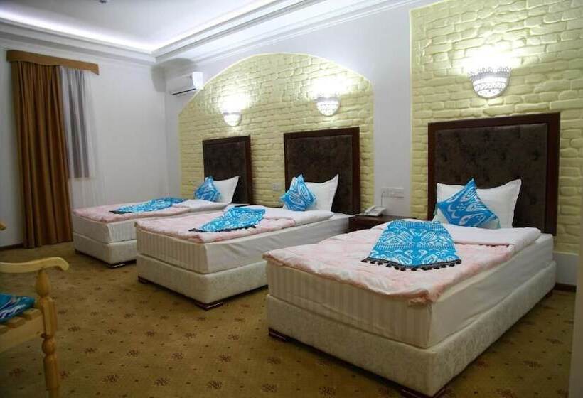 Номер Стандарт Трехместный, Sultan Hotel Boutique