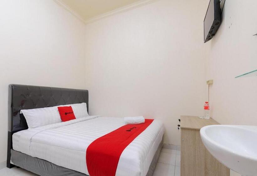 Номер Стандарт, Reddoorz At Meruya Utara