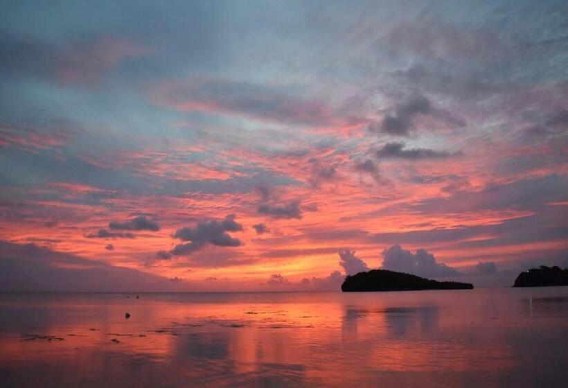 스탠다드 스튜디오, Ocean Villa Guam