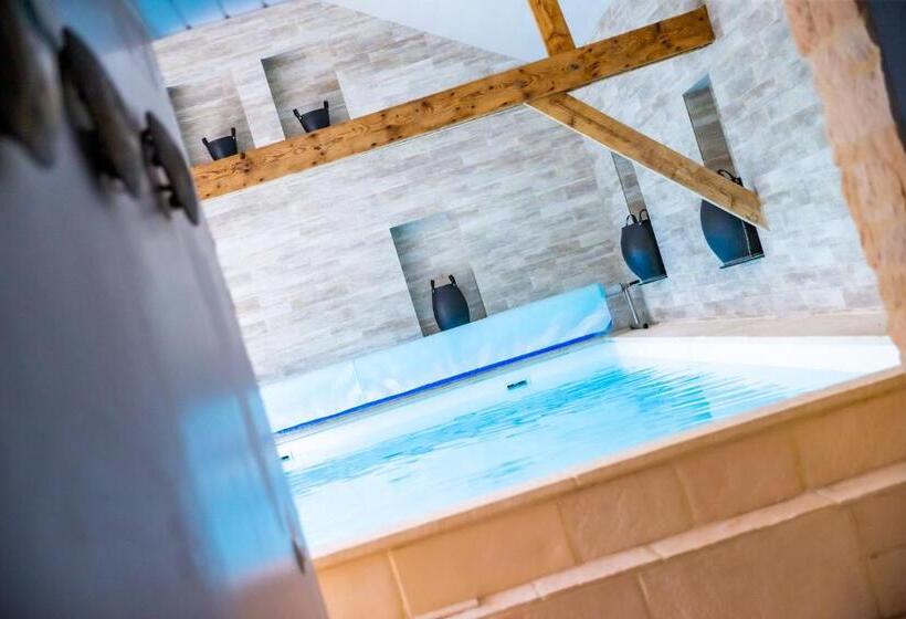 Полулюкс, La Ferme De L Oudon & Spa